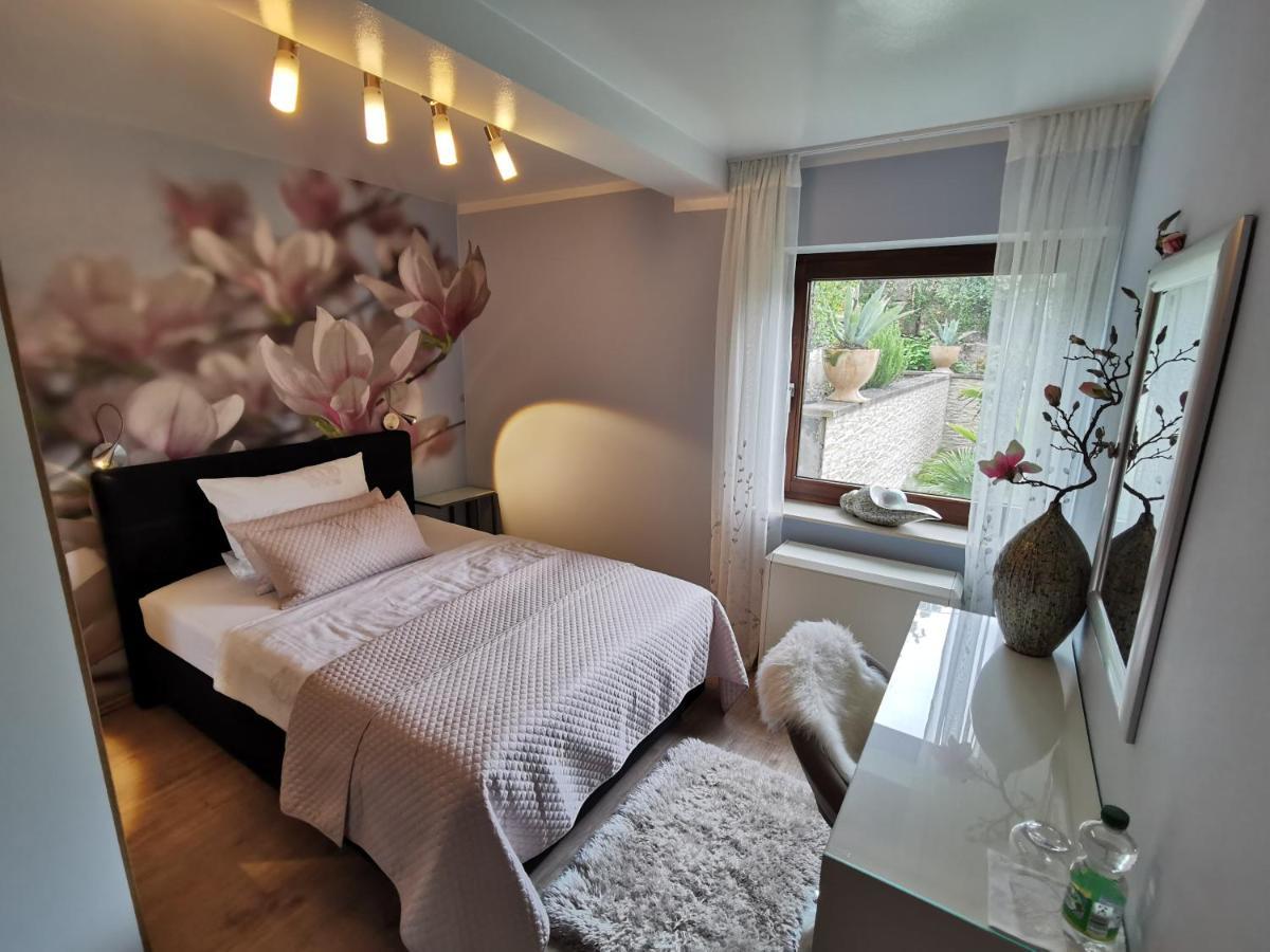 Wellness Fewo Szymecki Schonau (Rhein-Neckar-Kreis) Exterior foto